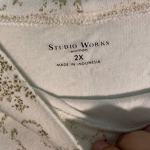 Womens Studio Works Long sleeve tee - Picture 2 of 5